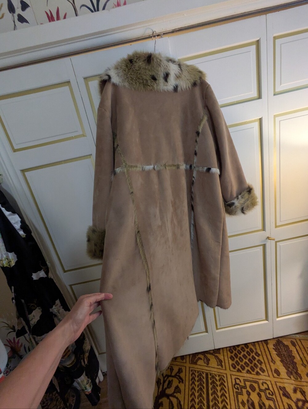 3X Womens Faux Shearling Coat with Fur Trim - Ankle Length - Picture 8 of 16